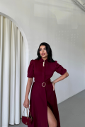 YAKA DÜĞME DETAYLI ELBİSE- Bordo
