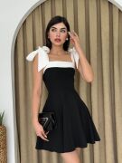 Cloche Omuzu Fiyonklu Elbise