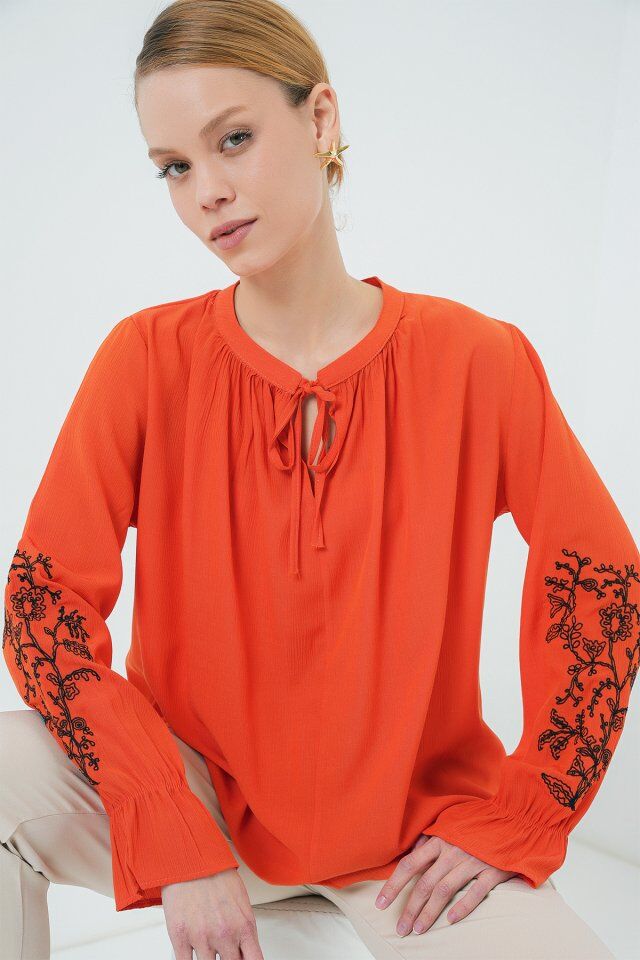 Nakışlı Örme Bluz 941 - Turuncu