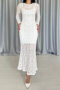 Beyaz Dantelli Uzun Kollu Elbise
