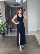 Kadın Askılı V Yakalı Yırtmaçlı Viskon Elbise