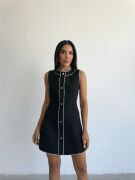 CHANEL KUMAŞ KISA ÖNDEN DÜĞMELİ ELBİSE - Siyah