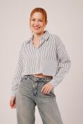 Crop Model Cepli Ve Çizgili Beyaz Gömlek